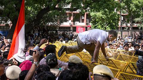A familiar protest script takes a turn as Rahul enters Akashvani Bhavan