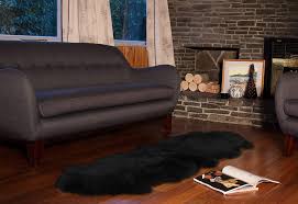 Jetzt bei teppichversand24 echte schaffelle in vielen farben & größen online kaufen. Schaffell Teppich 2 Fach 180 X 60 Cm Schwarz
