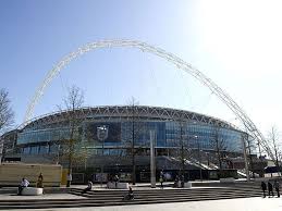 Scritto il febbraio 19, 2017febbraio 19, 2017 da the apex. Live Commentary Oxford 2 3 Barnsley As It Happened England Fans Tottenham Hotspur Wembley