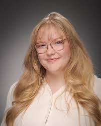 Yvette Hastings's Instagram, Twitter & Facebook