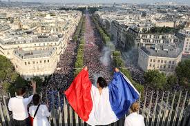 Le moment de se justifier est arrivé. Coupe Du Monde On Twitter Les Champs Elysees Fra Cm2018