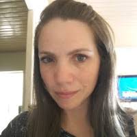 20+ perfis com “Élia Ferreira”