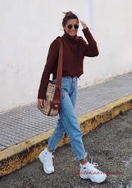 2020 Bol Paca Pantolon Kombinleri Mavi Kot Pantolon Siyah Bogazli Kazak Kahverengi Uzun Mont Beyaz Spor Ayakkabi Moda Moda Stilleri Tarz Moda