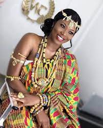 Pin By Germaine Wognin On Weddings African Fashion Traditional African Fashion Kente Styles