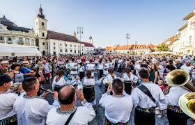 Festivalul cântecele munţilor partea ii 14 septembrie 2019 360p. Cazare Pensiune Sibiu Delici Folclorice La Cantecele MunÈ›ilor 2019