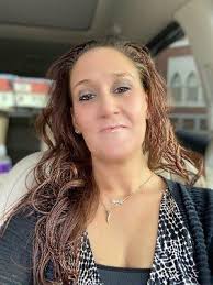 Lewiston Laundry Center, 518 Sabattus St, Lewiston, ME 04240, US