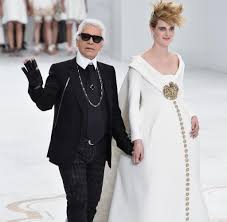 Check spelling or type a new query. Mode Fur Schwangere Prominente Umstandskleider Bilder Fotos Welt