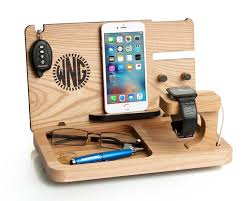 Diy Phone Stand And Dock Ideas That Are Out Of The Box Apple Watch Docking Apple Watch Docking Station Diy Phone Stand