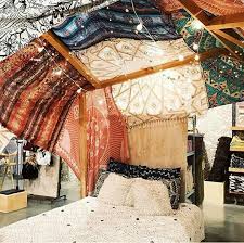 I Wanted To Do My Room Exactly Like This Cover The Ceiling With Tapestries And Scarves Then Strings Of Lights Aaaaand That Bedding Boho Room Home Hippy Room