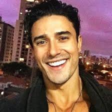 Craig Roman (craigoroman)