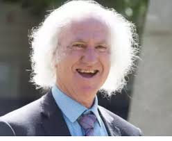 I now have Graeme Padbury's, Mansfield Higher Elementary School (HES),  Grade 4 1961, which I would love some more help to name, thanks. A big  thank you to all, who contributed names ,