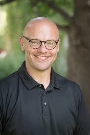 Kyle Saunders, Professor