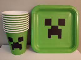 16 Minecraft Plates And Cups Party Decoration By Diapercake4less 9 60 Minecraft Party Supplies Minecraft Party Boys Birthday Party Supplies