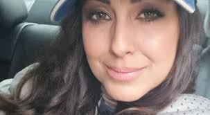 Syria, ecco perché non canta più: cosa fa oggi. Età, carriera, marito,  figli: stasera la cantante ospite a Splendida cornice