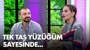 Demet Akalin Dan Sasirtan Itiraf Yuzugum Sayesinde Muge Ve Gulsen Le 2 Sayfa Youtube