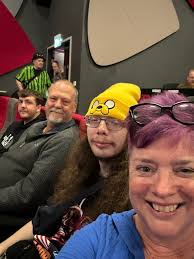 Apologies for the lack of posts, I've been laid up with the lurgy for most  of this week and have only begun to feel human again today. Thanks to all  who came