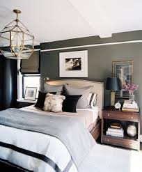 Whether you want inspiration for planning a bedroom renovation or are building a designer bedroom from scratch, houzz has 1,102,153 images from the best designers, decorators, and architects in the country, including impression homes and lukors, llc. Schlafzimmer Inspiration Speziell Fur Manner Archzine Net