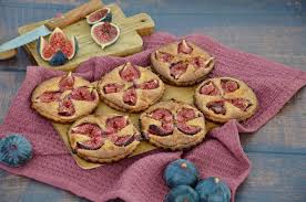De Jolies Tartelettes De Saison Inspiree D Une Recette De Fashion Cooking Je N Ai Pas Trop L Habitude De Cuisiner Les Figues Je Les Mini Tarte Figues Dessert