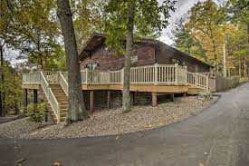 Find vacation rentals with your favorite amenities: Pet Friendly Raystown Lake Cabin W Deck Bbq Cottages For Rent In James Creek Pennsylvania United States