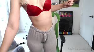Pawg champ sundays are for sweatpants getting caught up on all customs &  making new content