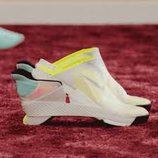Move to zero jornada de sustentabilidade da nike. Nike Reveals Hands Free Nike Go Flyease Trainer