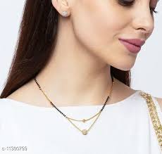 Gold short mangalsutra designs latest sale