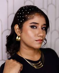 ✨ “Naturally Defined, Softly Smoked” ✨ This look is all about the art of  subtle detailing — a soft semi-matte base that feels like second skin,  naturally enhanced smokey eyes that speak