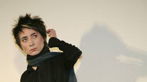 She started her career in 1998 and since then became immensely popular in russia and other former soviet republics. Zemfira Podala V Sud Na Grishkovca Ria Novosti 24 06 2021