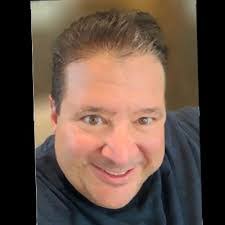 Mike Hillhouse's Instagram, Twitter & Facebook