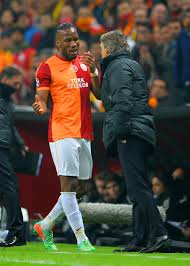 Roberto mancini dedicated galatasaray aş's win over juventus to the trust of the 40,000 fans at roberto mancini, galatasaray coach obviously it was a hard match, but when you analyse the whole. Didier Drogba Roberto Mancini Didier Drogba And Roberto Mancini Photos Zimbio