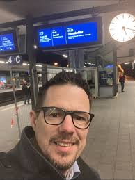 Today I'm flying to the USA to meet my colleagues and be part of the US  trade show team at the Promat show in Chicago.