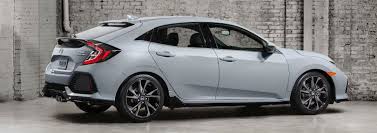 Learn the ins and outs about the 2020 honda civic sport touring manual. What S New 2017 Honda Civic Hatchback Specs