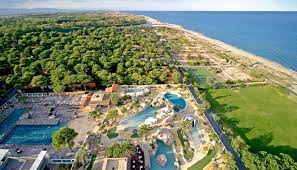 The uk and europe's largest booking platform for outdoor holidays. Camping Le Brasilia Canet En Roussillon