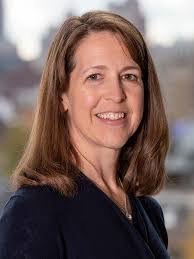 Lynette Morse's Instagram, Twitter & Facebook