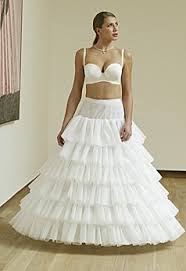 Sie können zwischen langen oder kurzen brautkleidern, strandhochzeitskleidern, brautkleidern in übergrößen, erschwinglichen. Reifrock Prinzessin Von Poirier 300 420cm Braut Boutique