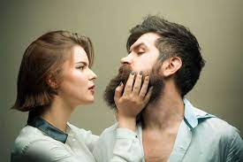 Women find facial hair attractive on men who are confident and masculine. Do Women Like Beards The Answers To The Most Popular Questions