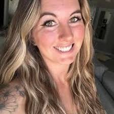 Amanda Horvath (@amandamusing) • Threads, Say more