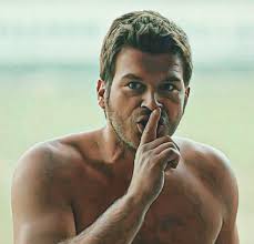 Kadir Carpisma Kivanc Tatlitug Good Morning Happy Weekend Turkish Actors