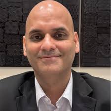 Professional Conflict Resolution in Account Management