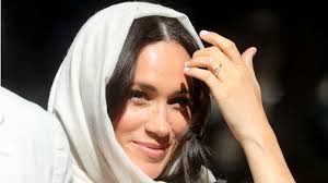 Meghan Markle Wears Traditional Head Scarf to Mosque Visit During Royal  Tour of Africa