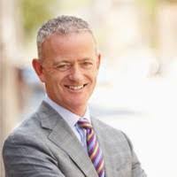 Darrell Bruce's Instagram, Twitter & Facebook