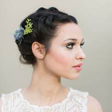It includes waves, curls, updos, braids, crowns, and looks with numerous accessories. 30 Best Prom Hairstyles For Short Hair More