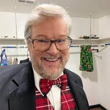 Chris Faile's Instagram, Twitter & Facebook