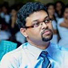 How do employees perceive performance measurement (PM) in organizations? I  hope PM is better working in private sector than public sector. Is it ?