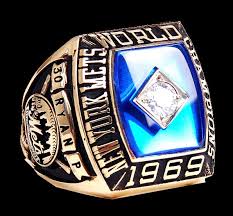 1969 New York Mets Ring Rings That Bling Mets New York Mets Ny Mets Baseball
