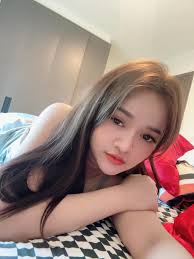 Bee Ly (@gii_linn1) • Instagram photos and videos