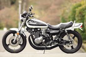 ボイスジャパン z1 カワサキ z1 プロが造るカスタム バイクブロス マガジンズ カスタムバイク レトロバイク 旧車バイク
