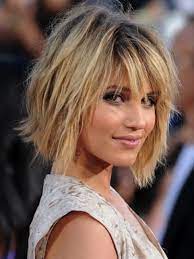 Shaggy Bob Messy Bob Hairstyles Medium Hair Styles Bob Hairstyles With Bangs