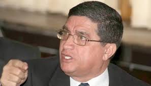 Constantin Șerban, fostul învățător liberal acuzat de abuzuri asupra  elevilor săi, prezentat de oficiali PNL drept unul dintre organizatorii  Forumului Educației de la Iași, în care ministrul Cîmpeanu și-a susținut  proiectele de