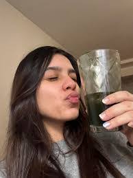 Jasmine Currie's Instagram, Twitter & Facebook